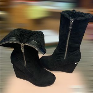Juicy Couture Kasia wedge boot